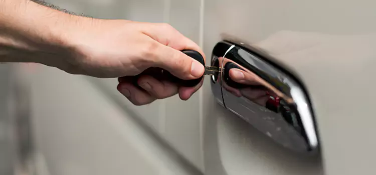 Why Choose Our Auto Locksmith Team in Kirkland, WA?
